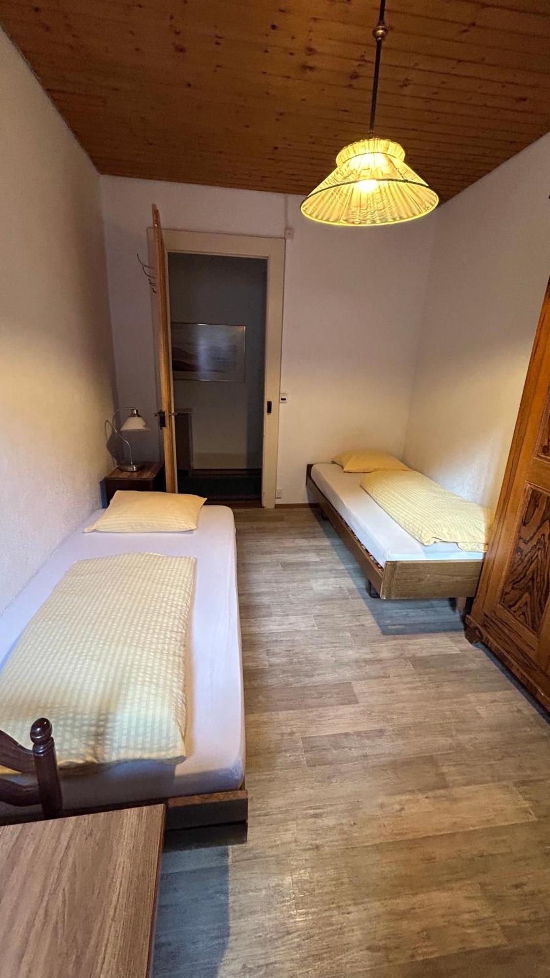Montbovon Maison D'Hotes De La Gare חדר תמונה